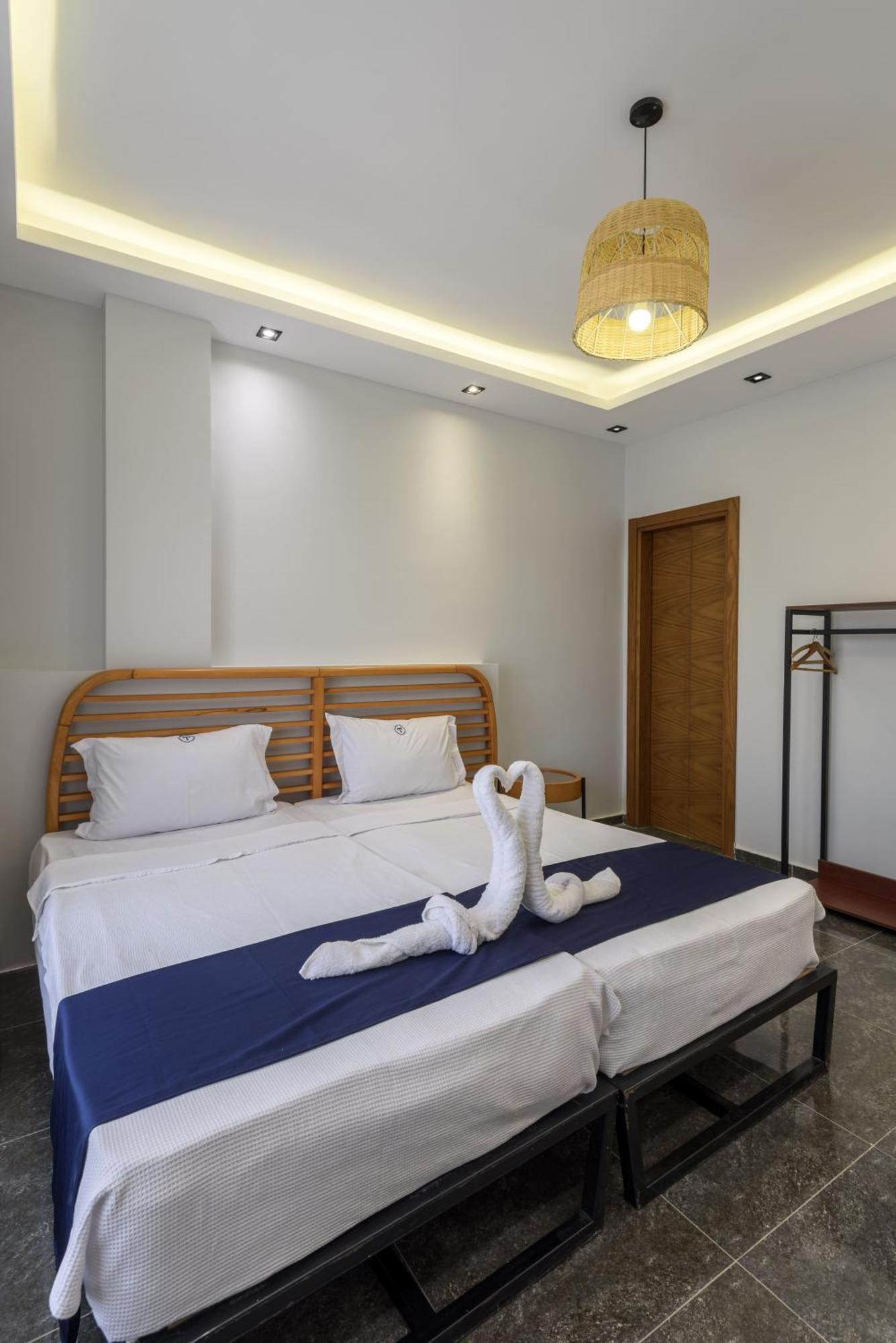 Travelholic Auc Residence Kaherah Luaran gambar