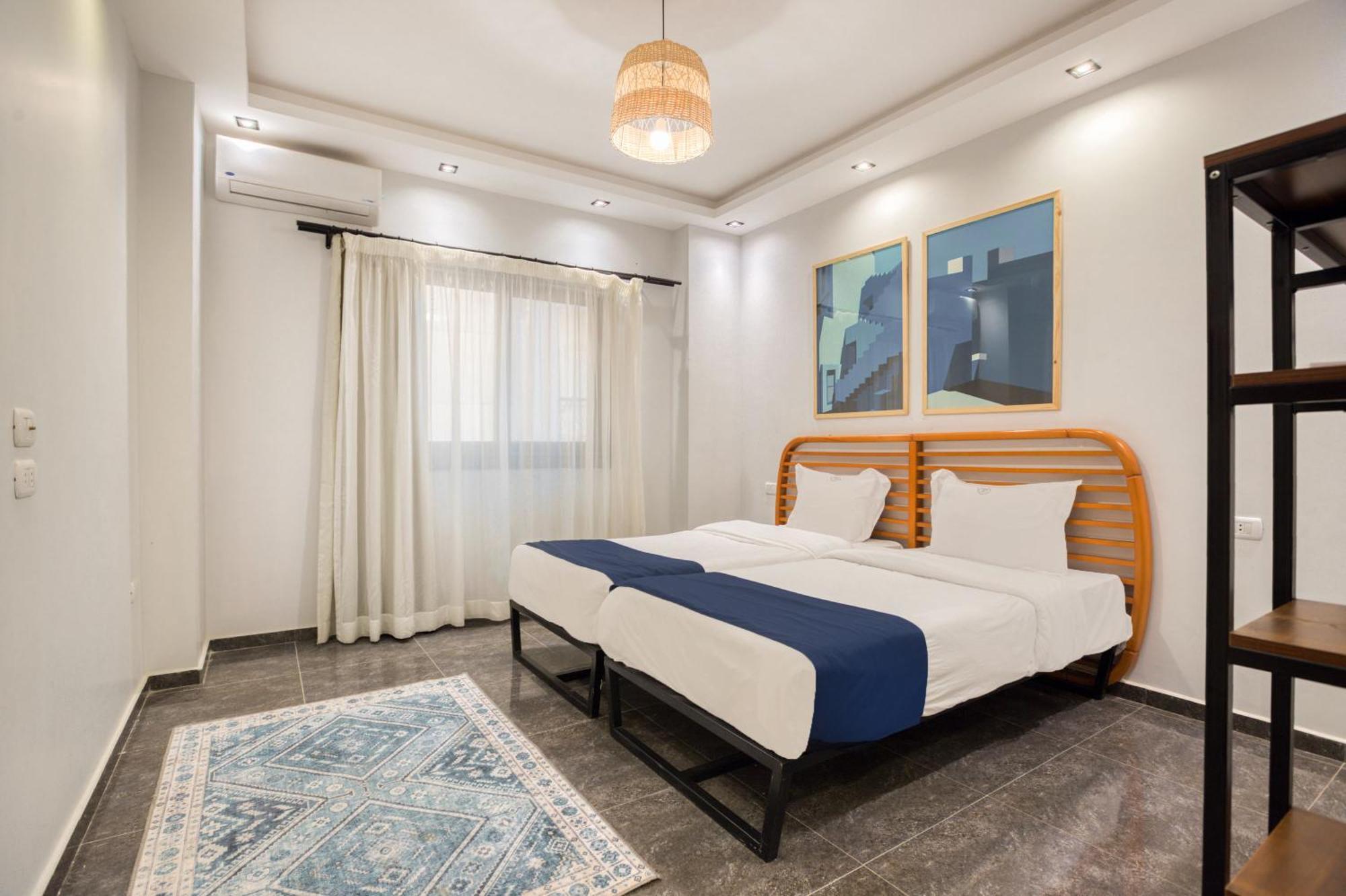 Travelholic Auc Residence Kaherah Luaran gambar