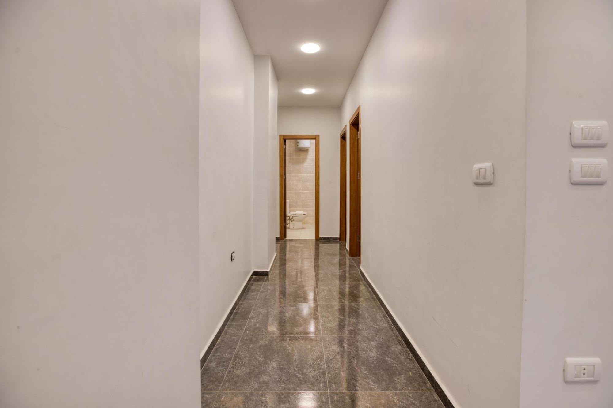 Travelholic Auc Residence Kaherah Luaran gambar